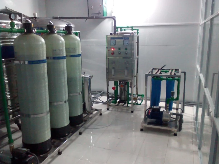 Dây chuyền lọc nước đóng bình tân tiến 4